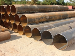 Bare Steel Pipe Sections stacked by size